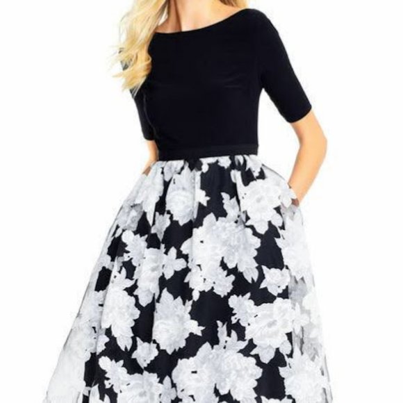 Adrianna Papell Dresses & Skirts - Adrianna Papell Dress NWOT